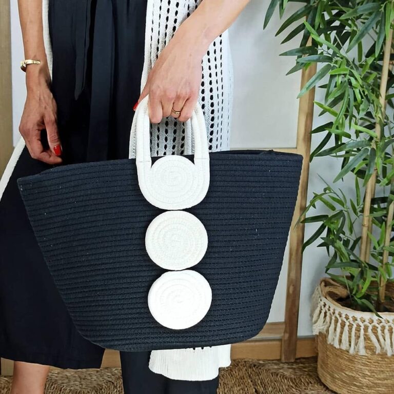 bolso_negro_y_blanco