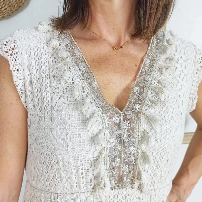 borlas_vestido_blanco