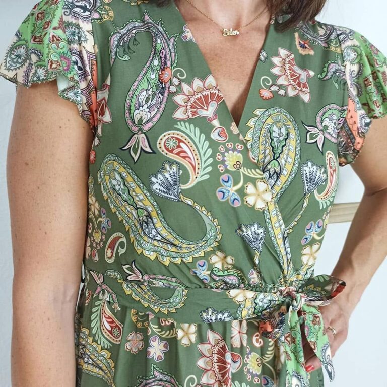 vestido_verde_con_estampado_vintage